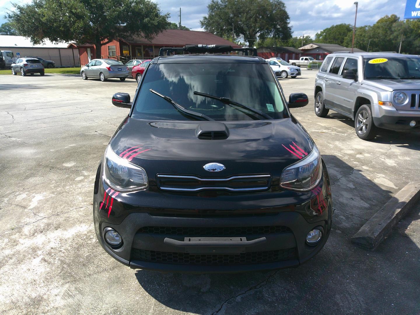 2018 BLACK KIA SOUL + (PLUS) (KNDJP3A5XJ7) , located at 1200 Cassat Avenue, Jacksonville, FL, 32205, (904) 695-1885, 30.302404, -81.731033 - Photo#0